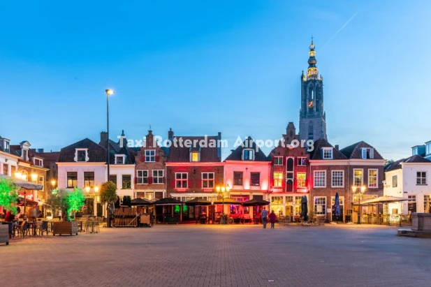 Taxi van Amersfoort naar Rotterdam Airport