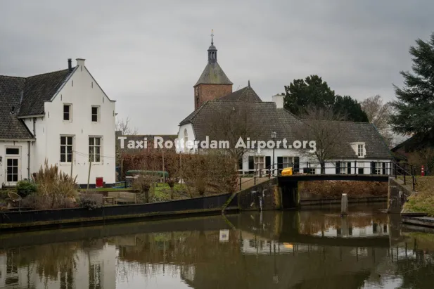 Taxi van Bunnik naar Rotterdam Airport