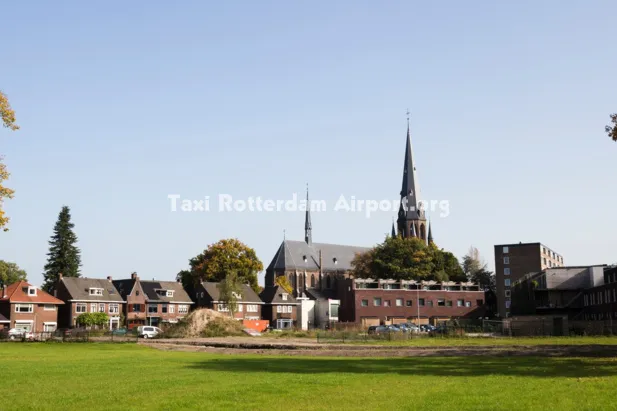 Taxi van Enschede naar Rotterdam Airport