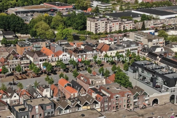Taxi van Purmerend naar Rotterdam Airport