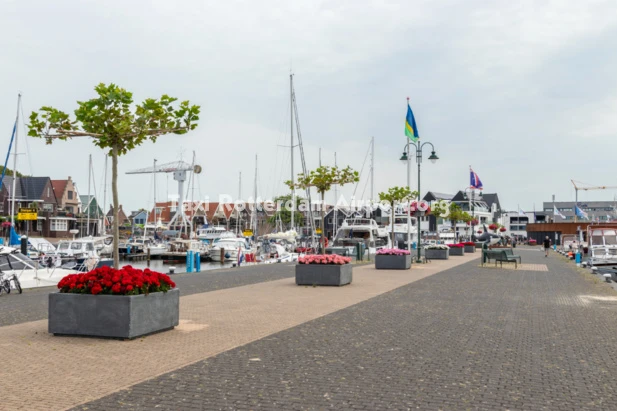 Taxi van Rosmalen naar Rotterdam Airport